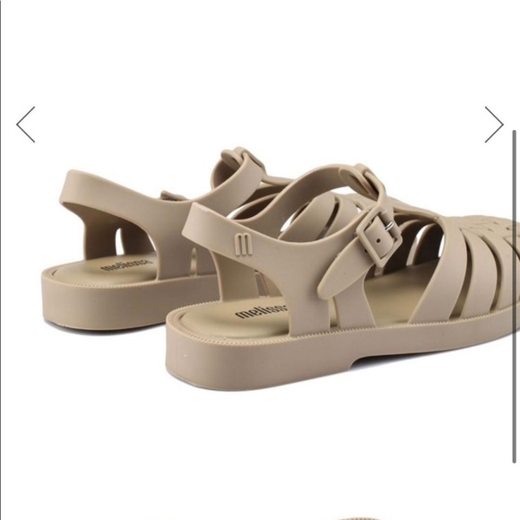 melissa possession beige